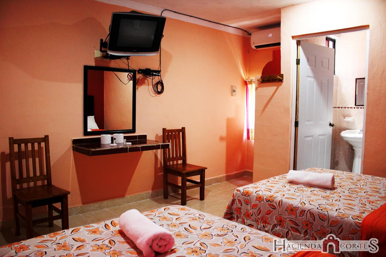 Hotel Hacienda Cortes Мерида Екстериор снимка